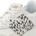 New Balance 327 Dierenprint Zeezout Dames Wit Trainer