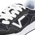 Vans Upland Zwart/Witte Leren Sneakers