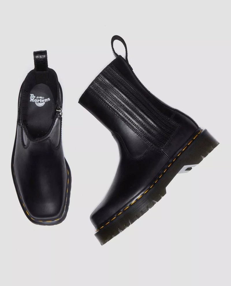 Dr. Martens Amaayah Lo Leren Dames Zwarte Laarzen