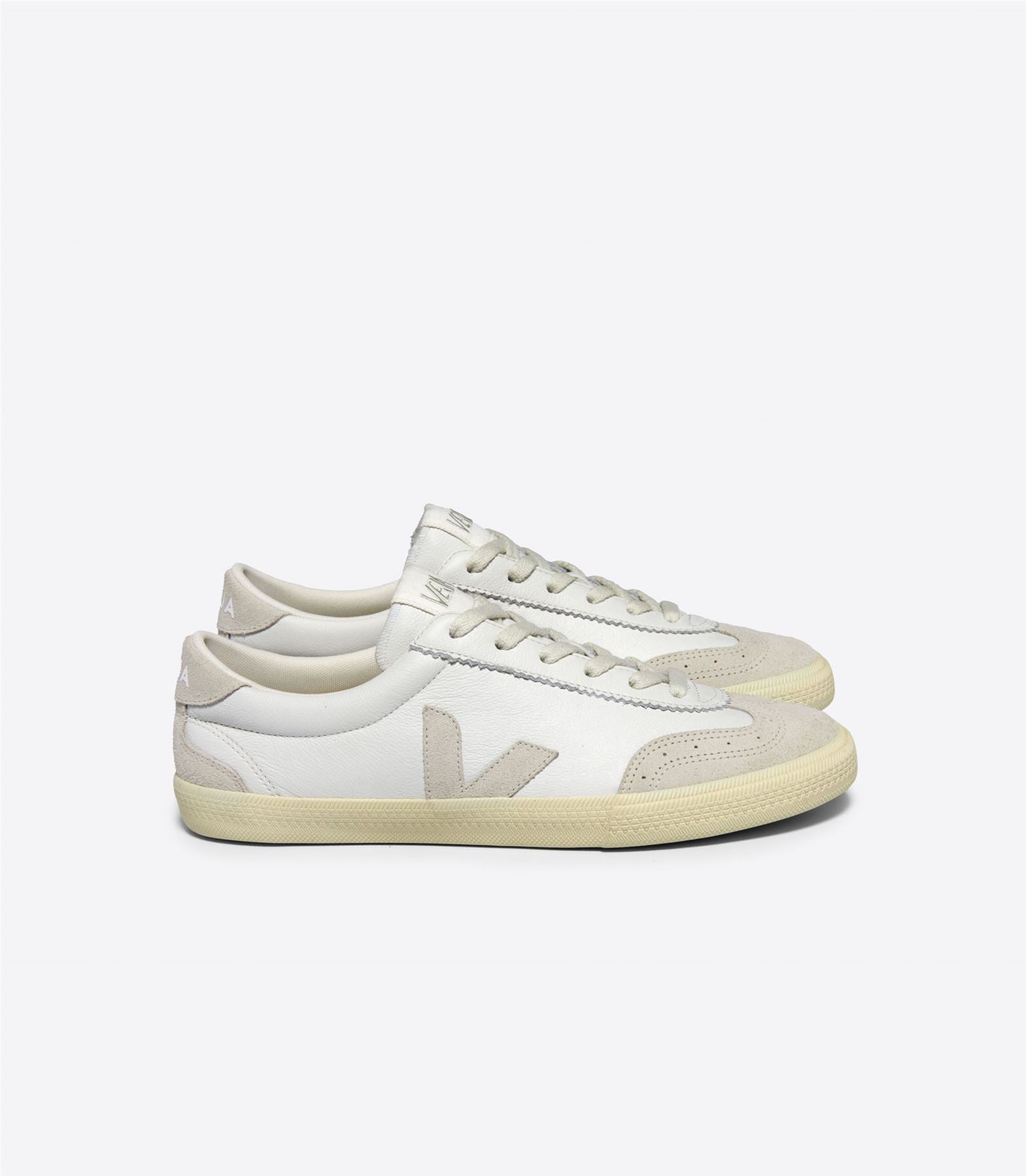 Veja Volley Leren Witte Sneakers Voor Dames